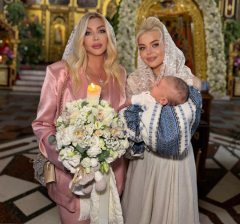 Ірина Білик стала кумою Аліни Гросу: співачка похрестила сина