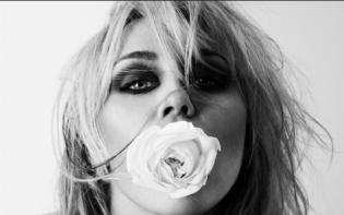 MILEY АНОНСУЄ НОВИЙ АЛЬБОМ BASS PERSUADES РЕЛІЗ — 18 ВЕРЕСНЯ