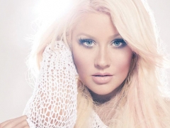 CHRISTINA AGUILERA