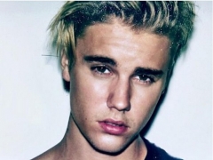 JUSTIN BIEBER