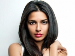 Nadia Ali & Starkillers