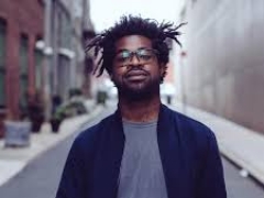 R.LUM.R