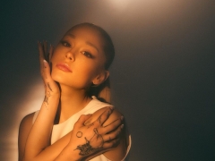 ARIANNA GRANDE