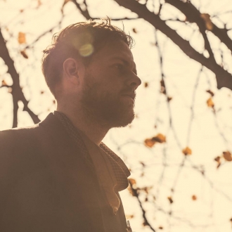 TOM WALKER