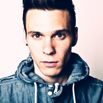 MATTHEW KOMA