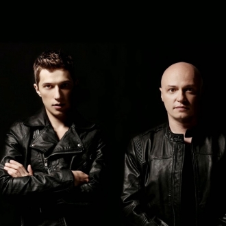 HARD ROCK SOFA