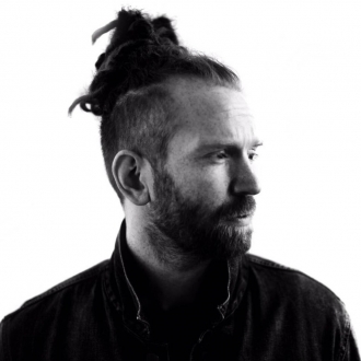 NEWTON FAULKNER