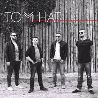 TOM HAT
