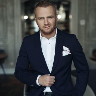 СКОРПІОН РОМАН